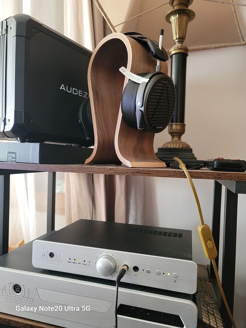 Studio-Arbeitstier mit Gewicht