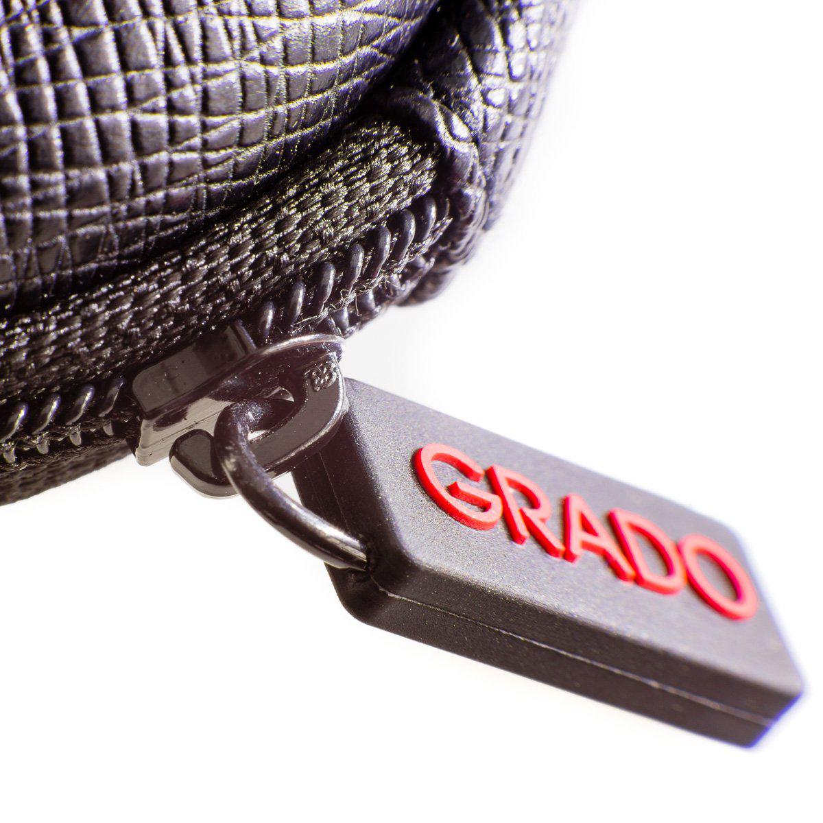 grado-small-clamshell-earphone-case-in-ear-transportcase image 3